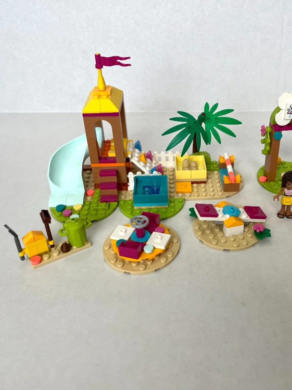 Lego Friends Pet Playground #41698 RETIRED